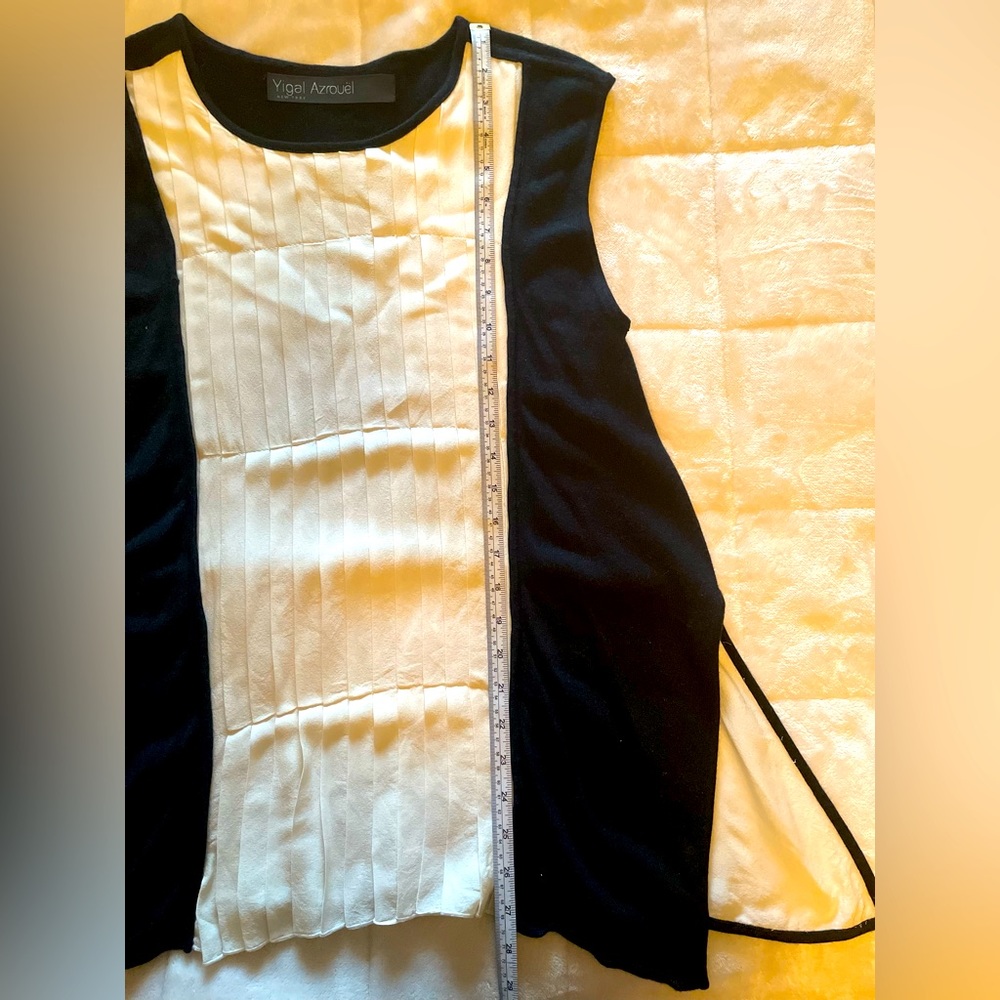 Yigal Azrouel White and Black Blouse - Picture 7 of 7